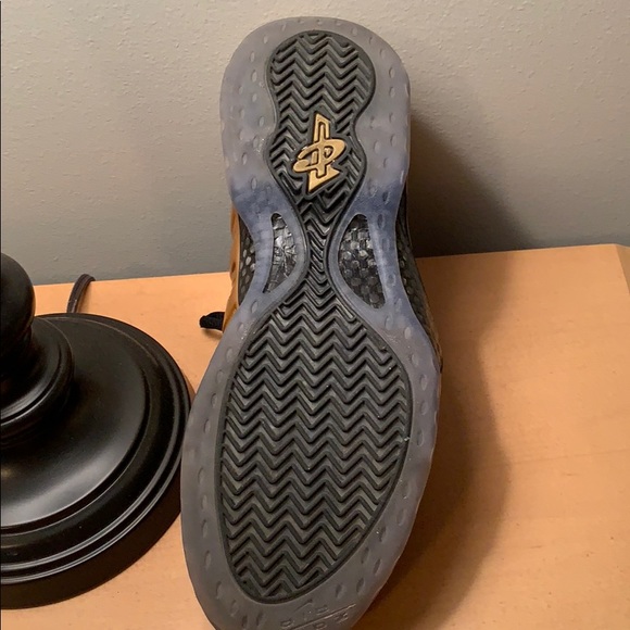 Air foamposite 1 gold - Picture 4 of 8